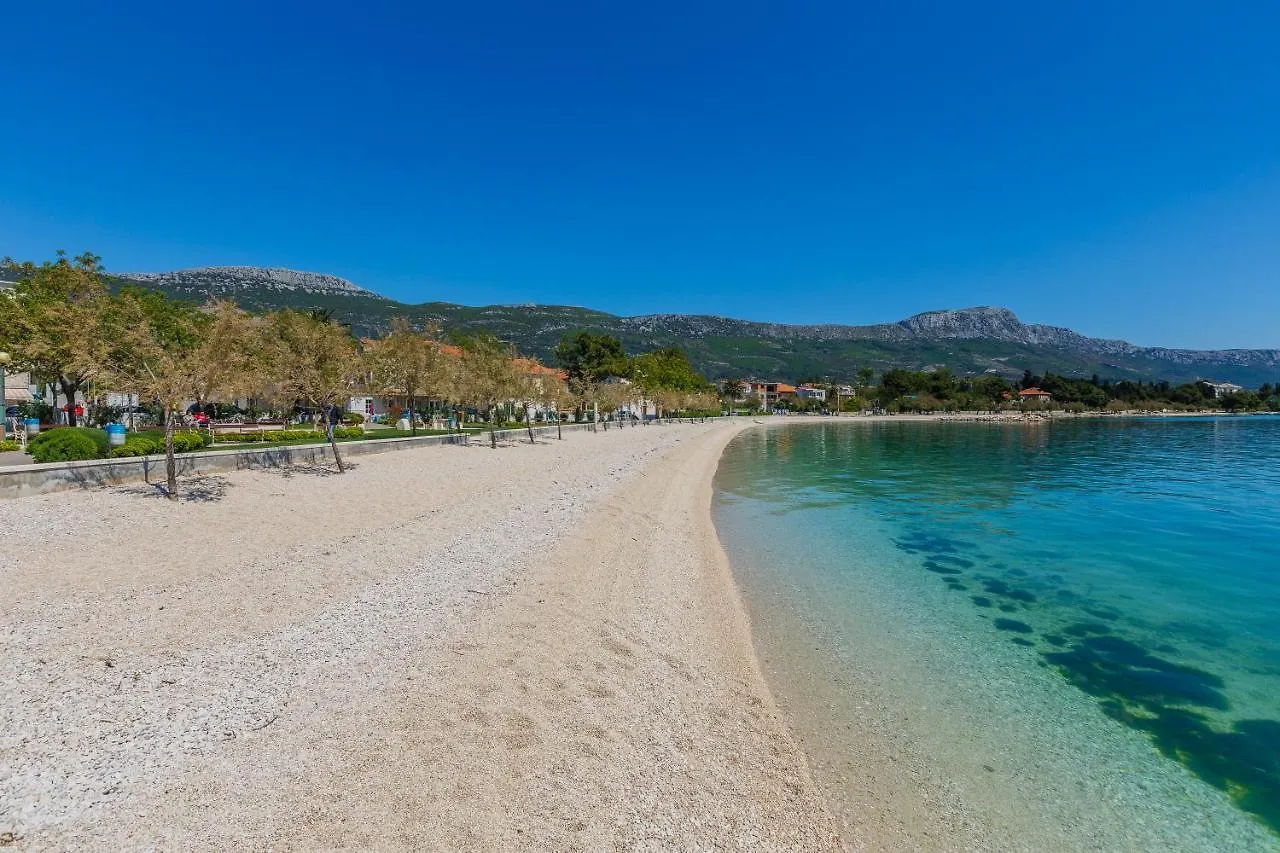 IV Felicita Hotel Kastela Croatia