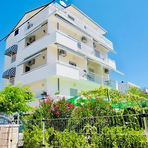 Apartmán Ruza, Kaštela