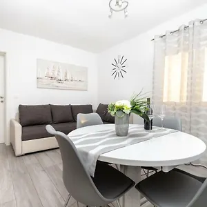Apartman Topic Kaštela
